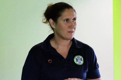 İngilis futbolunda bir ilk: Peşəkar kişi komandasını qadın idarə edəcək 