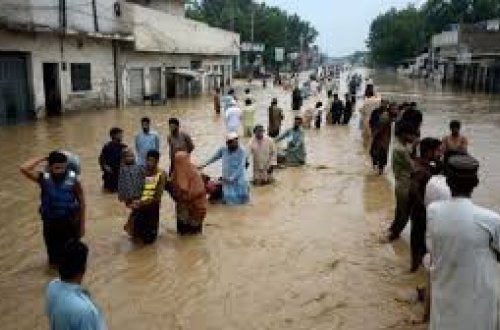 Pakistanda daşqın və tufan hadisəsi baş verib