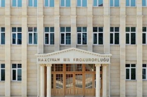 Naxçıvan prokurorluğunun vəzifəli şəxsi işdən çıxdı
