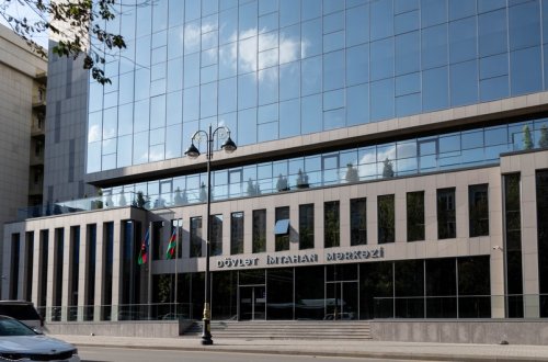 Universitetlərə imtahansız qəbul olunan abituriyentlərin qeydiyyatı başlayıb