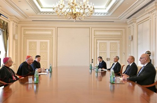 Prezident İlham Əliyev Müqəddəs Taxt-Tacın dövlət katibini qəbul edib - YENİLƏNİB