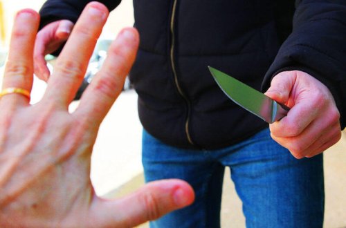 Gəncədə kişi əmisi oğlunun qanını tökdü