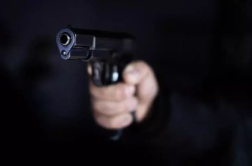 Rusiya sualtı qayıq komandiri silahlı hücumda həlak olub