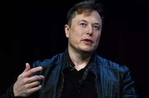 İlon Maskdan sonra Twitter-in reklam gəlirləri 50 faiz azalıb