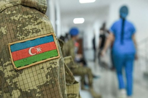 Kəlbəcərdə hərbi avtomobil qəzaya uğrayıb, ölən və yaralanan var