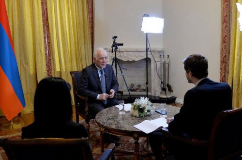 Ermənistan prezidenti: “Şadam ki, Türkiyə ilə dialoqu bərpa etdik”