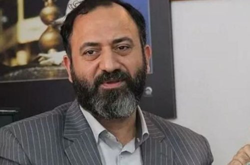 İranda qadınları hicab taxmağa təşviq edən məmurun intim görüntüləri yayılıb