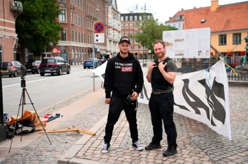 Danimarkada İraq səfirliyi qarşısında Quran yandırılıb