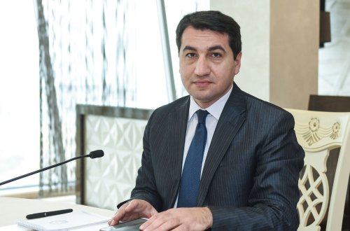 “Şantajdan başqa bir şey deyil” - Hikmət Hacıyevdən Paşinyana cavab