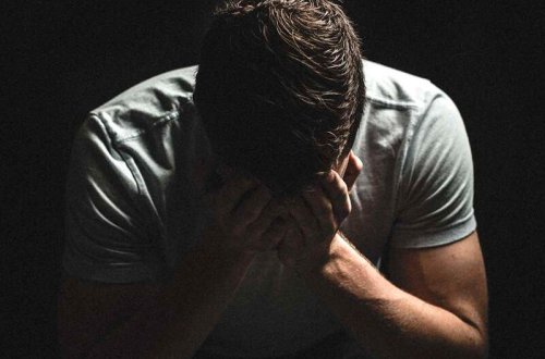 Tərtərdə qətl: Ana-bacısı barədə şayiə yayan qonşusunu öldürdü - Təfərrüat