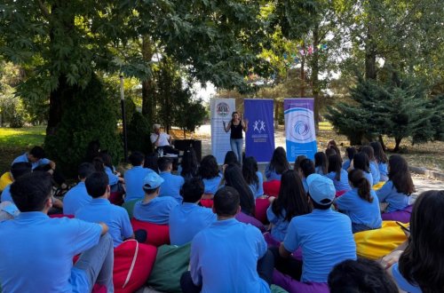 VƏKİL OLMAQ İSTƏYƏN GƏNCLƏRİN İKİNCİ YAY DÜŞƏRGƏSİ KEÇİRİLİB