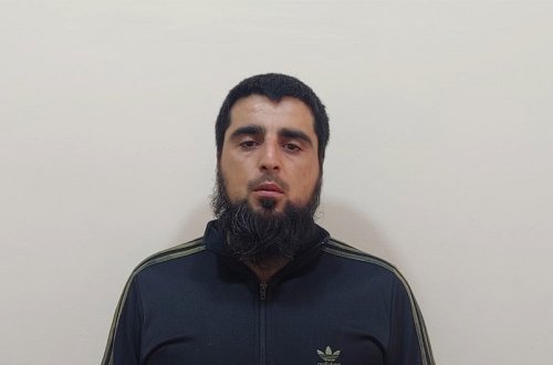 Gəncədə qanunsuz olaraq odlu silah saxlayan şəxs saxlanılıb - FOTO