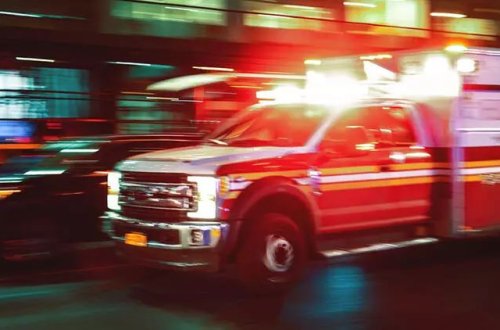 ABŞ-da avtobus qəzası nəticəsində bir nəfər həyatını itirib