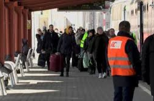 Ukraynalılar Polşaya köç etməkdə davam edir