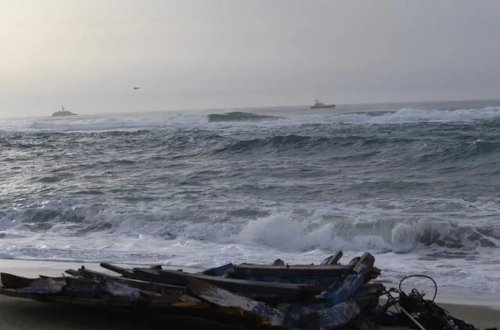 İtaliya sahillərində 2 miqrant qayığı batıb: 2 ÖLÜ VAR