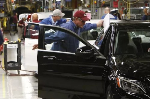 İyun ayında Almaniyada sənaye istehsalı 1,5 faiz azalıb