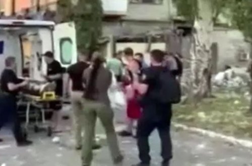 Rusiyadan yaşayış məntəqəsinə raket hücumu edilib: 5 ÖLÜ