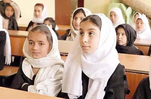 Talibandan olan qızlar üçün təhsildə yaş həddi qoyulub