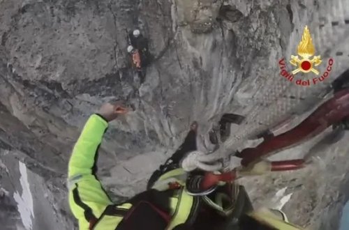 3000 metr hündürlükdə qalan alpinistlər xilas edilib