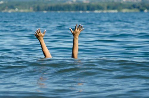 Şabranda bir nəfər dənizdə batıb