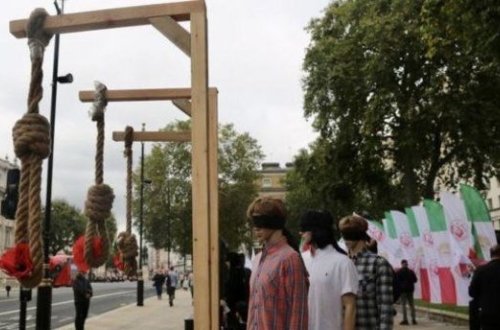 İranda zorlamada təqsirli bilinən 5 nəfər edam edilib