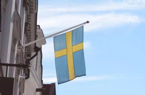 İsveçin Livandakı səfirliyinə hücum olub