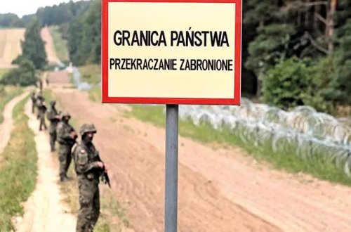 Polşa Belarusla sərhəddə hərbçilərinin sayını artırır