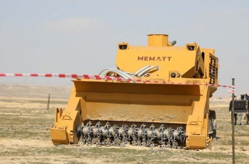 Azərbaycan Ukraynaya minatəmizləmə maşınları verəcək