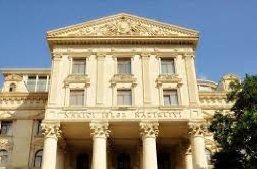 МИД Азербайджана: Франция, используя армянских жителей, пытается проводить свою коварную политику