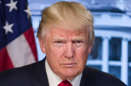 Трампу предписали добровольно явиться в тюрьму штата Джорджия для ареста