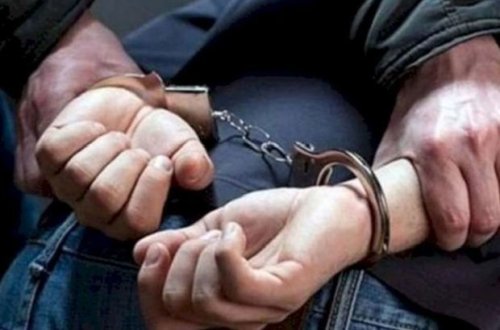 Rusiyada bələdiyyə deputatı yeniyetmə oğlanlara əxlaqsız təkliflər edib - FOTO