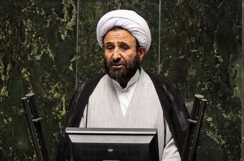 İranın molla deputatından hicaba riayət etməyən gənclərə xəbərdarlıq - FOTO