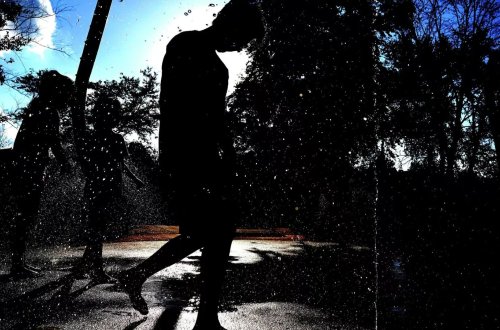 Fransada istilər nəticəsində 4 bölgədə qırmızı həyəcan vəziyyəti olacaq