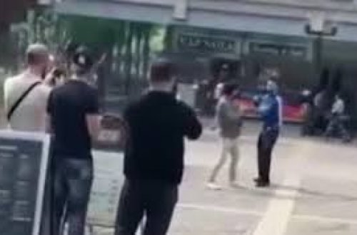 Quranı yandıran təxribatçı Momikanı küçənin ortasında döyüblər