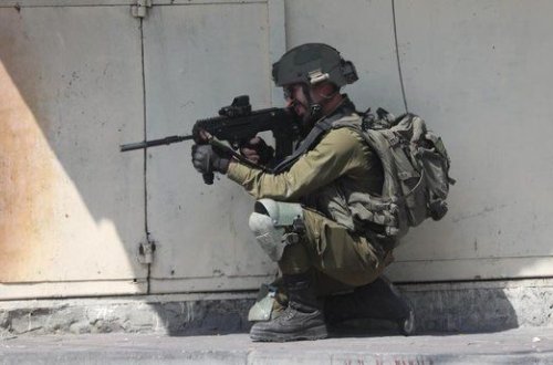 Fələstinin Hebron şəhərində İsrail ordusunun basqınları səbəbindən məktəblər bağlanıb