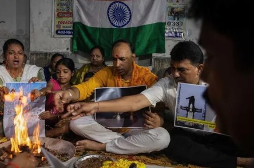 Hindistan Ayın cənubuna enən ilk ölkə olmağa hazırlaşır