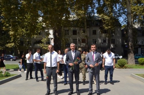 “Heydər Əliyev və Azərbaycan dili” mövzusunda şəhərdə fəaliyyət göstərən gənclərin iştirakı ilə tədbir -Fotolar