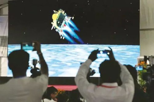 Hindistan Ayın qaranlıq tərəfinə enən ilk ölkə oldu