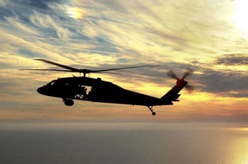 ABŞ-də hərbi helikopter qəzası: Dəniz piyadaları itkin düşdülər - VİDEO