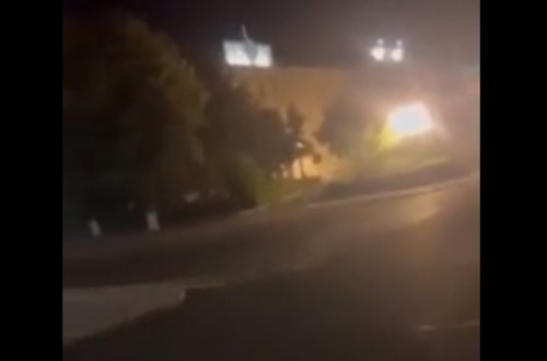 Xankəndidə qondarma rejimin binasını atəşə tutdular - VİDEO