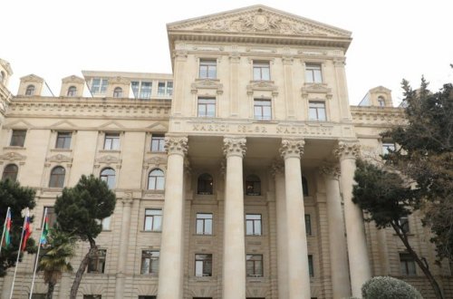 Azərbaycan XİN Makrona cavab verib: “Laçın humanitar dəhlizi” kimi ifadələr qəbuledilməzdir”