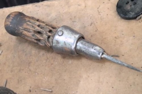 Ağstafa sakini qonşusuna bizlə xəsarət yetirib