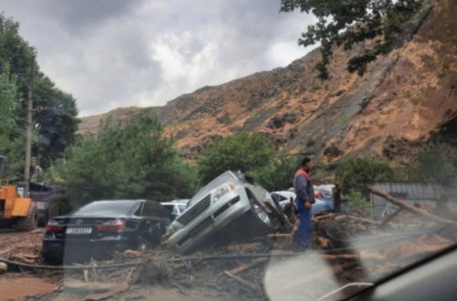 Tacikistanda leysan yağışları nəticəsində ölənlərin sayı 20 nəfəri ötüb
