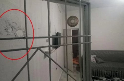 Evində oturduğu yerdə 15 yaşlı qızın başına güllə dəydi - FOTO