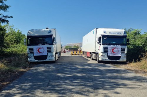 Humanitar karvan 5 gündür Ağdam-Xankəndi yolunda gözləyir
