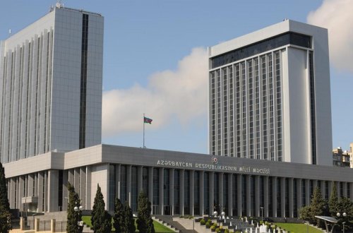 Milli Məclisin deputatlarının tətili başa çatıb