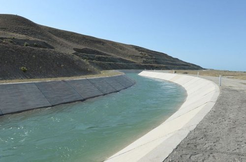 28 yaşlı oğlan kanalda batdı