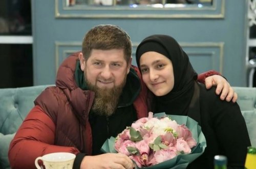 Putin Kadırovun qızını orden ilə təltif etdi