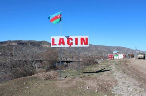 Sus kəndinə ilk köçün vaxtı açıqlandı