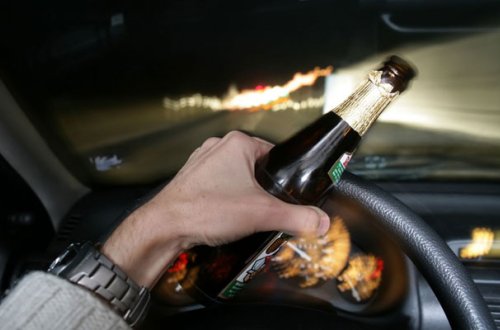 Bakıda sifariş verdiyi ayıq sürücü sərxoş çıxdı, DYP avtomobili apardı - VİDEO